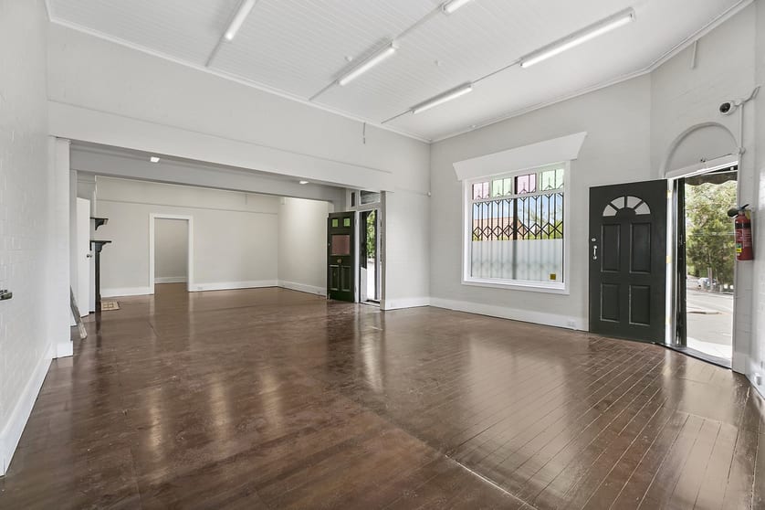 Click to view all images 8 Carter Street Cammeray NSW 2062 - Image 2