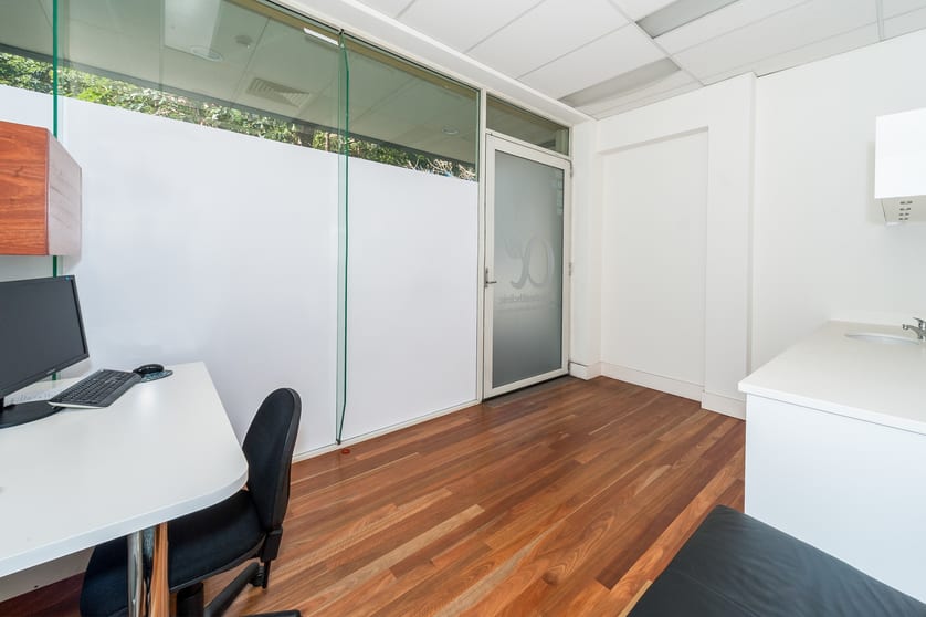 2/662a Botany Road Alexandria NSW 2015 - Image 2