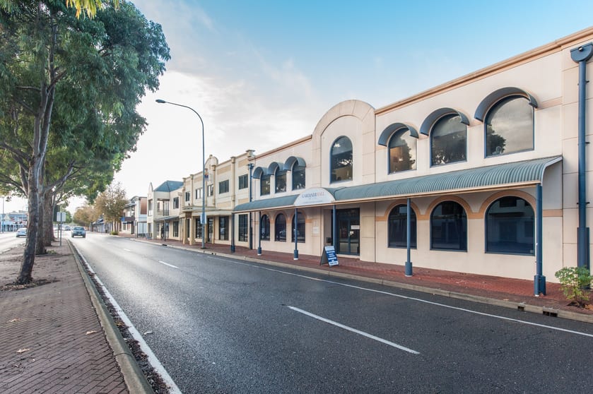 Click to view all images 65 Henley Beach Road Mile End SA 5031 - Image 2