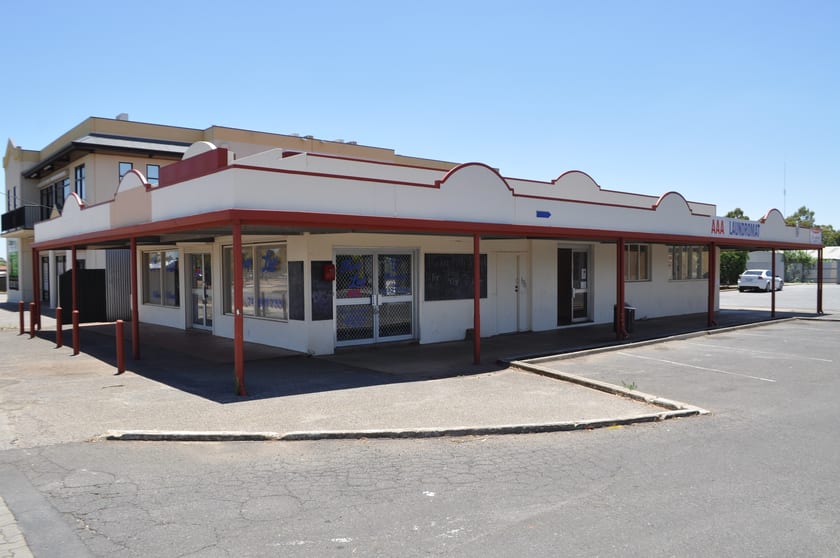 Click to view all images Shop 4/18-22 Anderson Walk Smithfield SA 5114 - Image 1