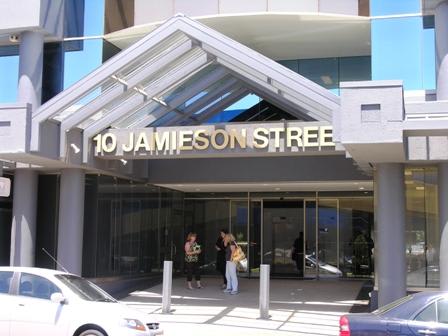 Click to view all images 4 - 10 Jamieson Cheltenham VIC 3192 - Image 3