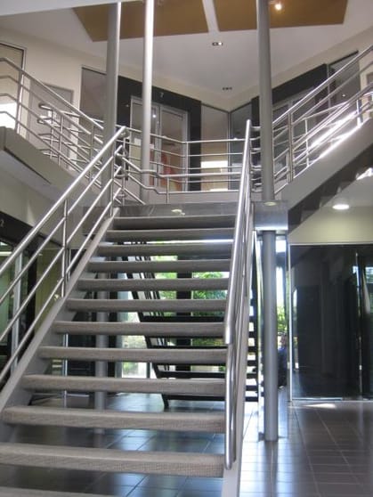 Click to view all images 670 Canterbury Road Surrey Hills VIC 3127 - Image 2