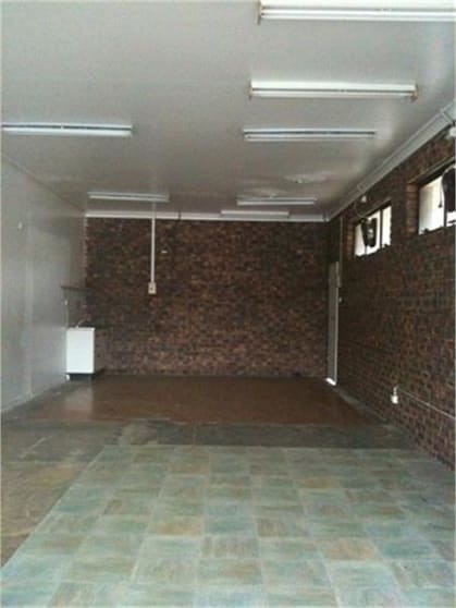 Click to view all images Shop1/18 Main Road Heddon Greta NSW 2321 - Image 1