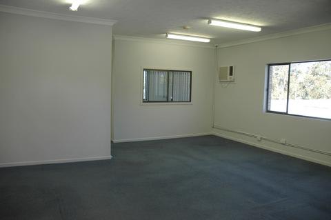 Click to view all images 11/34 Dominions Road Ashmore QLD 4214 - Image 2