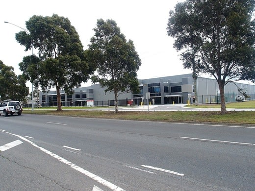 Click to view all images 2/260-284 Frankston Dandenong Road Dandenong VIC 3175 - Image 2