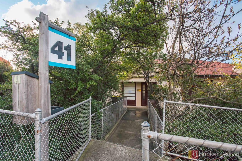 Click to view all images 41 Augusta Road Lenah Valley TAS 7008 - Image 2