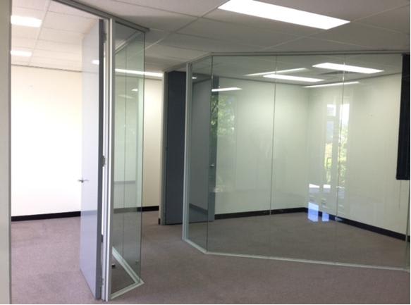 Click to view all images 10a/84 Lakewood Boulevard Braeside VIC 3195 - Image 3