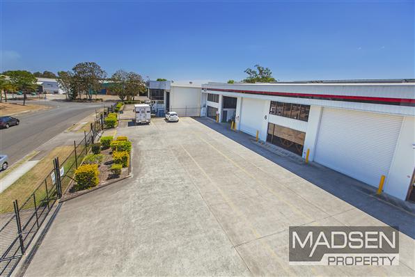 Click to view all images 1&2/6 Success Street Acacia Ridge QLD 4110 - Image 2