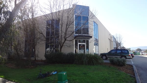 1/4 Dunlop Court Bayswater VIC 3153 - Image 1