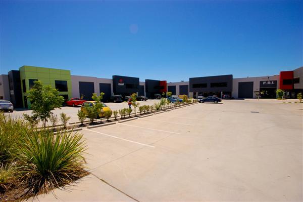 Click to view all images 43 Station Avenue Darra QLD 4076 - Image 1