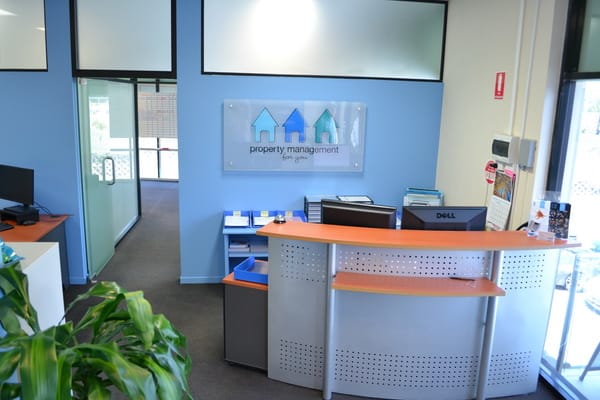 Click to view all images Burleigh Heads QLD 4220 - Image 2