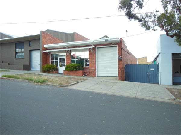 3 Millicent St Burwood VIC 3125 - Image 1