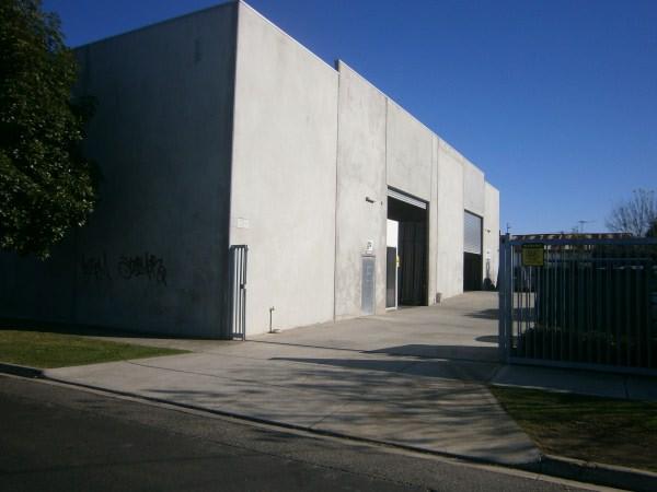 Click to view all images 204 Bell Street Preston VIC 3072 - Image 3