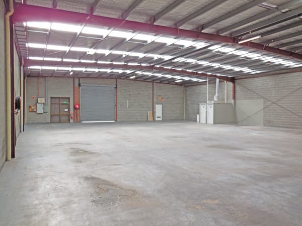 Click to view all images 30 Cleeland Road Oakleigh South VIC 3167 - Image 3