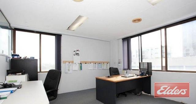 Click to view all images Indooroopilly QLD 4068 - Image 2