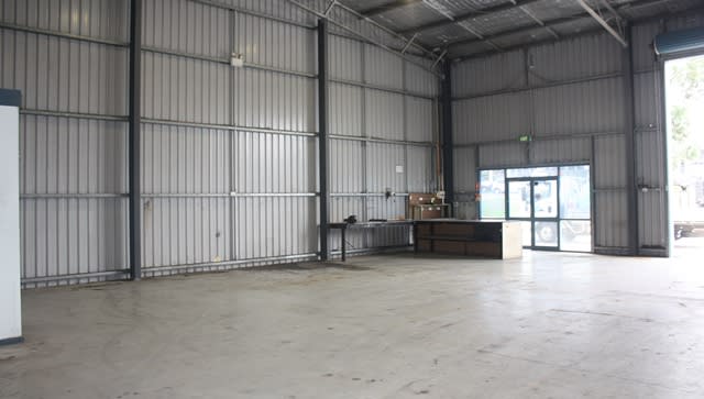 2/18 Hartley Drive Thornton NSW 2322 - Image 2
