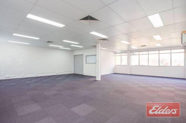 9 Fort Lane Milton QLD 4064 - Image 3