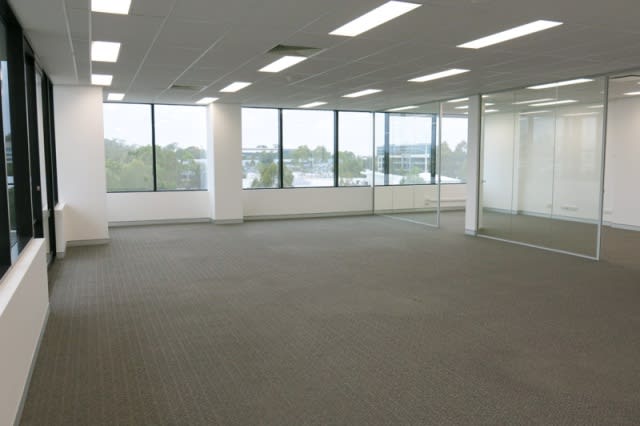 Click to view all images Bella Vista NSW 2153 - Image 3