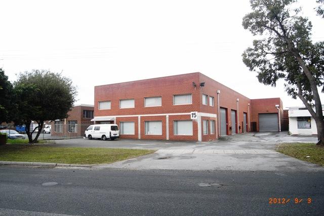 2/15 Milford Street East Victoria Park WA 6101 - Image 1