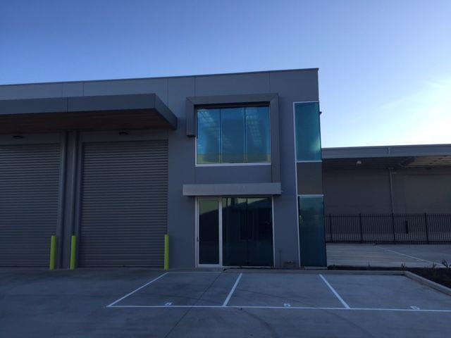 Click to view all images Unit 5/73 Assembly Drive Dandenong VIC 3175 - Image 3