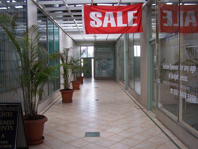 Click to view all images 6/306 Station Street Fairfield VIC 3078 - Image 2