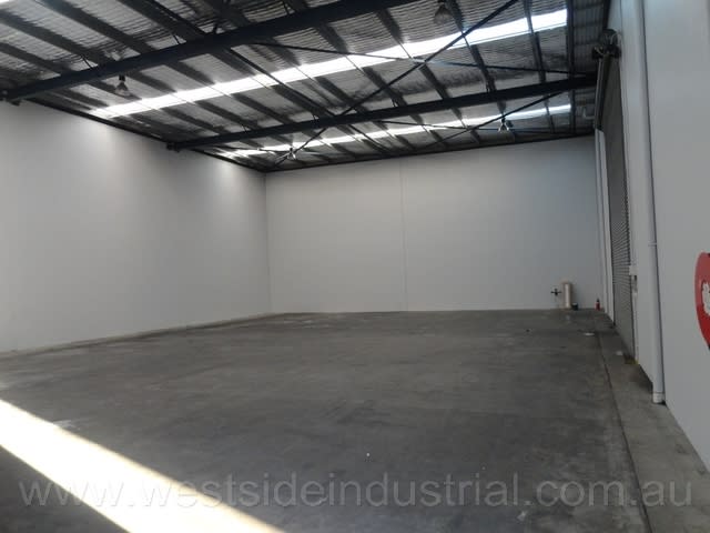 Click to view all images 3/7 Kelham Place Glendenning NSW 2761 - Image 2