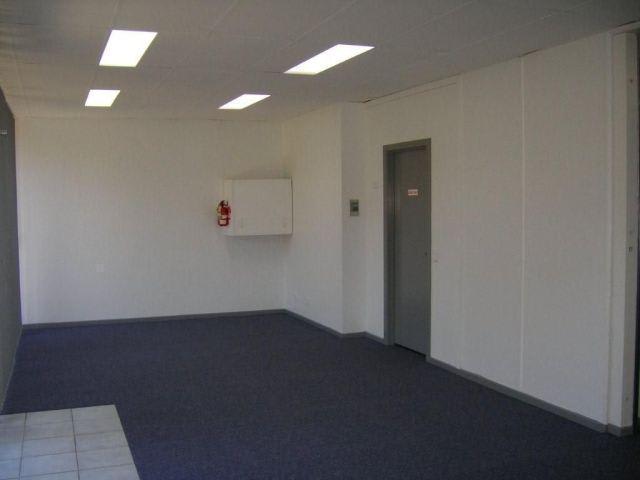 Click to view all images 2/47-49 Melverton Drive Hallam VIC 3803 - Image 2
