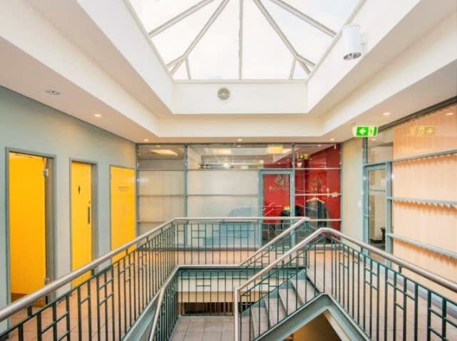 Click to view all images Unit 6/72-78 Carrington Street Adelaide SA 5000 - Image 2