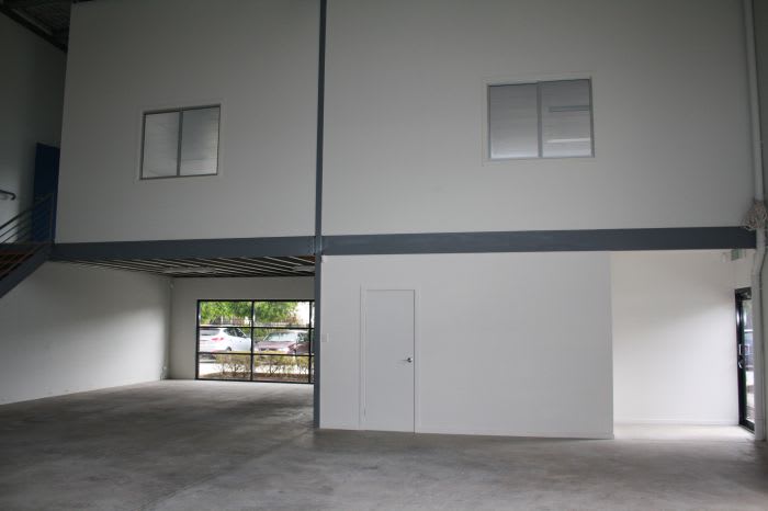 1 /4-14 Riverland Drice Loganholme QLD 4129 - Image 2