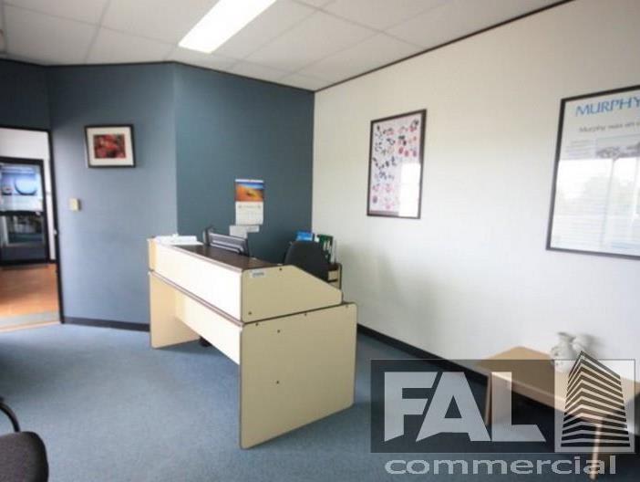 Click to view all images Suite 1 &/14 Primrose Street Sherwood QLD 4075 - Image 3