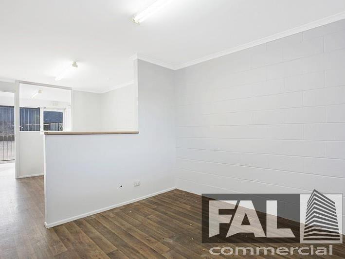 Click to view all images Unit 3/16 Dulacca Street Acacia Ridge QLD 4110 - Image 3