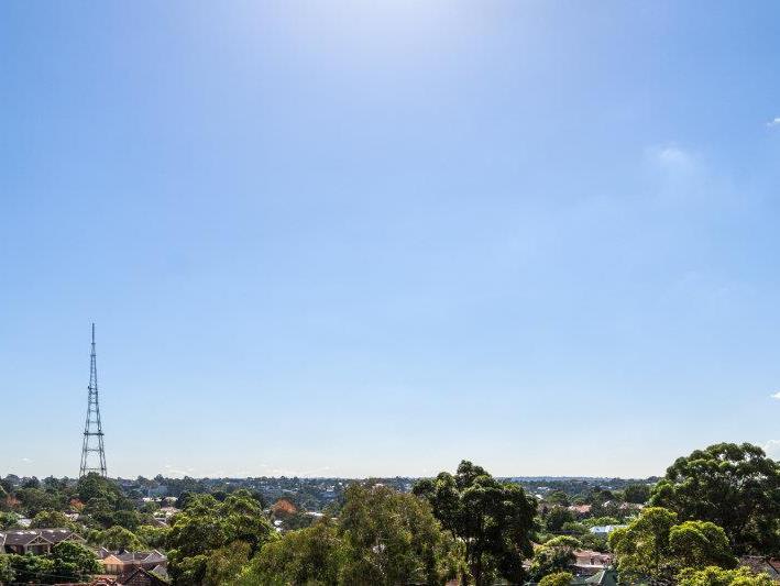 Click to view all images 28 Chandos Street St Leonards NSW 2065 - Image 3