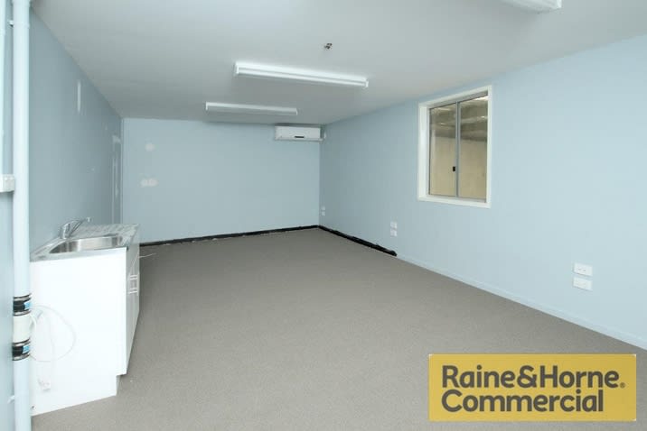 15/11 Forge Close Sumner QLD 4074 - Image 2