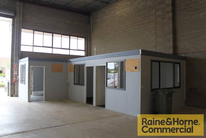 Click to view all images 1/63 Parramatta Road Underwood QLD 4119 - Image 3