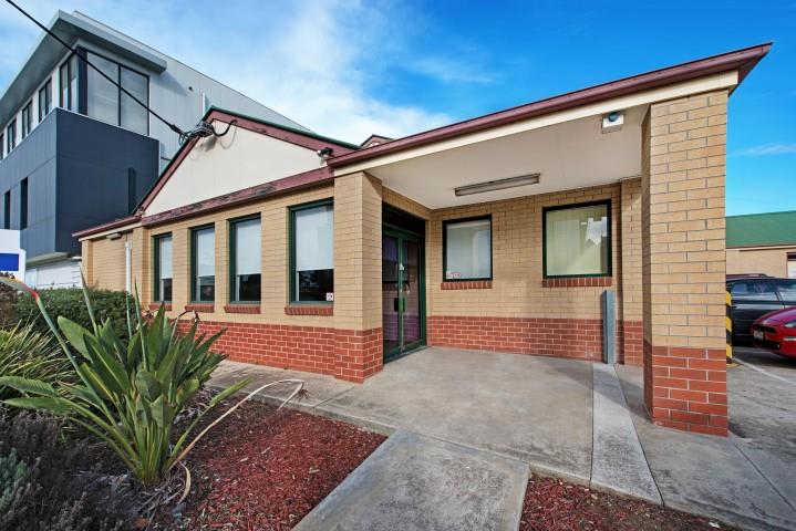 Click to view all images 151-153 Furlong Road St Albans VIC 3021 - Image 2