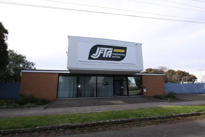 Click to view all images 144 Hall Street Spotswood VIC 3015 - Image 1