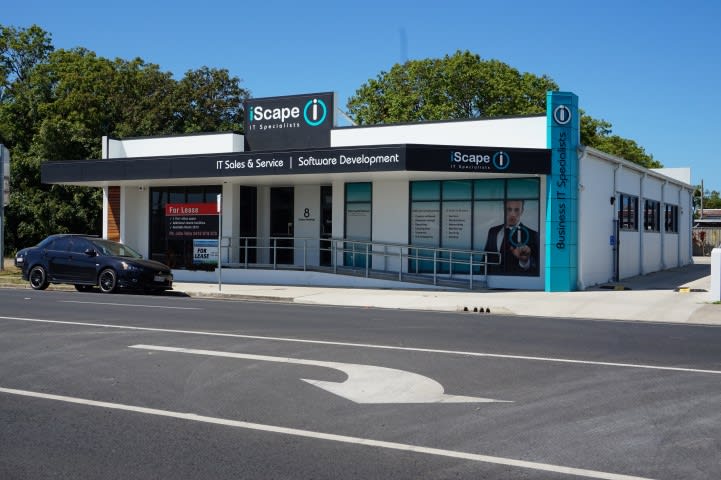 8 Evans Avenue North Mackay QLD 4740 - Image 1
