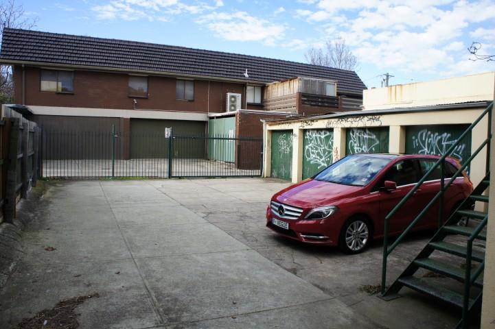 Click to view all images 4 Williams Road Prahran VIC 3181 - Image 2