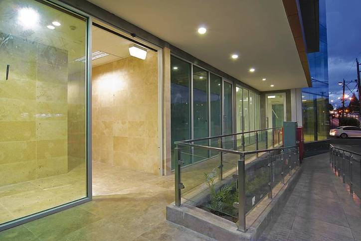 3/207-211 Buckley Street Essendon VIC 3040 - Image 2