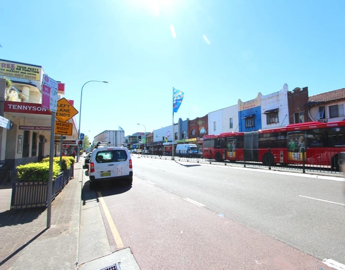 Click to view all images 15/966 Botany Road Mascot NSW 2020 - Image 3