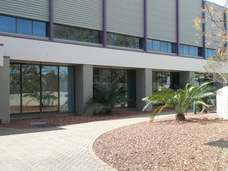 Click to view all images Smithfield NSW 2164 - Image 1
