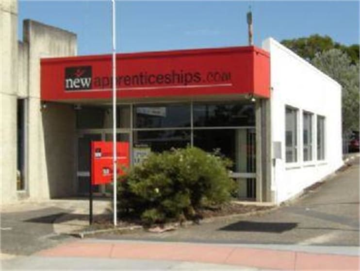 Click to view all images Strathpine QLD 4500 - Image 1