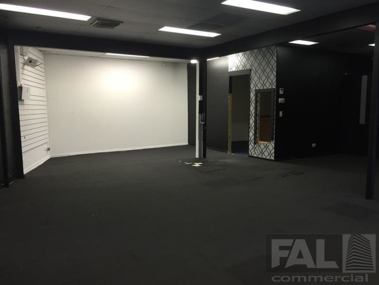 Click to view all images Alderley QLD 4051 - Image 2
