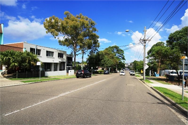 Click to view all images Brookvale NSW 2100 - Image 3