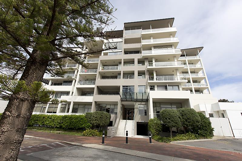 Level 1 Su/1 The Esplanade Mount Pleasant WA 6153 - Image 1