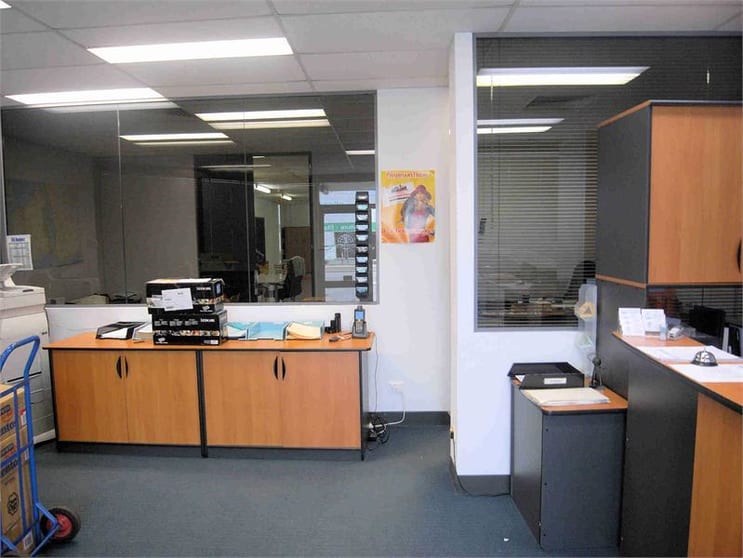 Click to view all images Unit 4/101 Belmont Avenue Belmont WA 6104 - Image 2