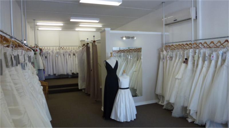 Click to view all images 41 Chester Street Oakleigh VIC 3166 - Image 3