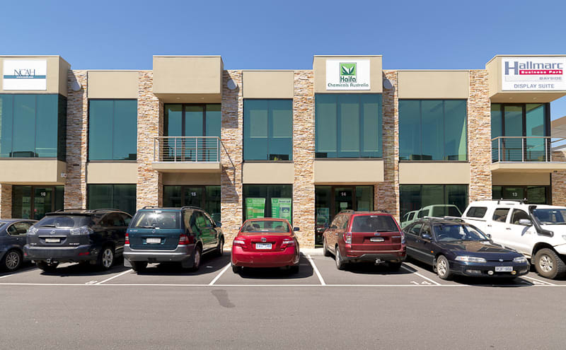44/328 Reserve Road Cheltenham VIC 3192 - Image 2
