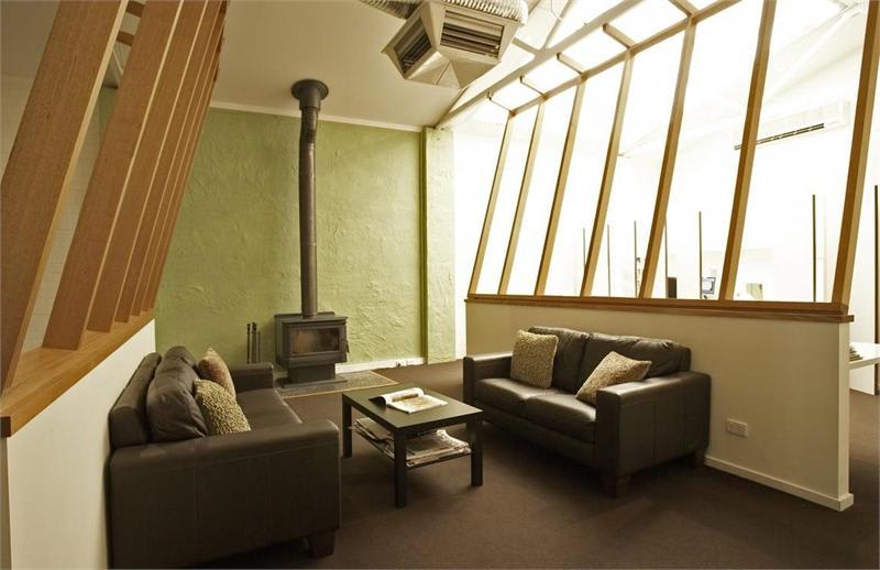 96 Cubitt Street Richmond VIC 3121 - Image 3