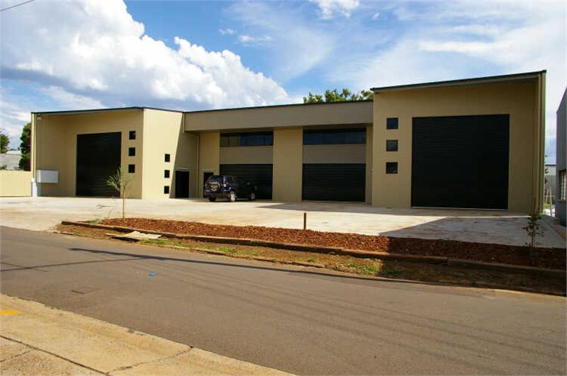 Shed 2/16 - 18 Dexter Street Toowoomba City QLD 4350 - Image 2